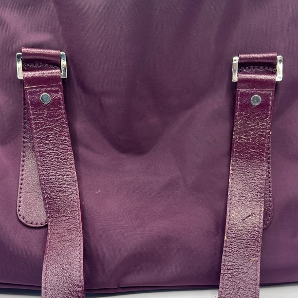 Banana Republic Elegant Burgundy Women’s Shoulder Bag w/ Zip-Top Closure 🍷👜✨ - Picture 3 of 11
